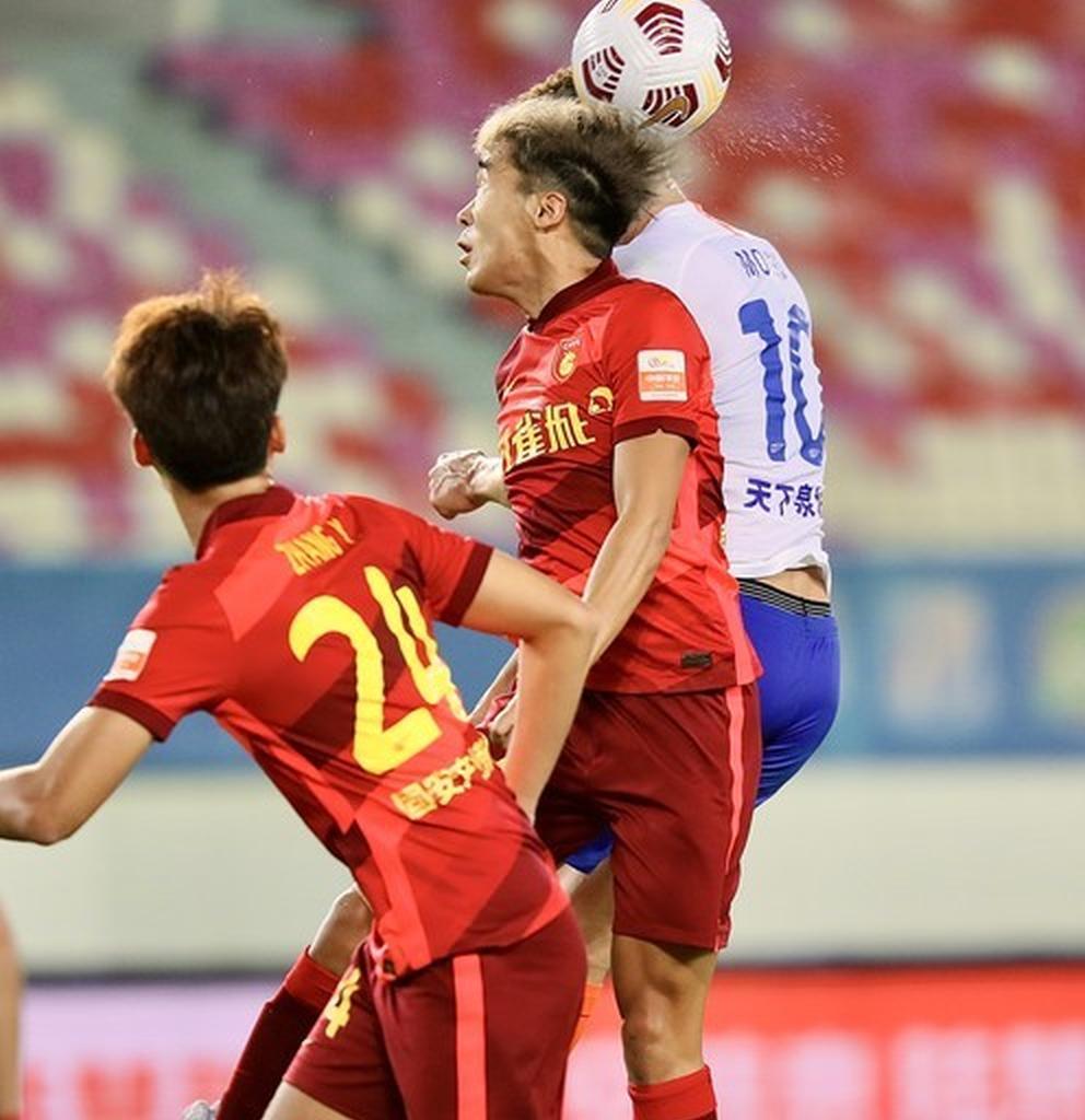 赛前上海海港备战足总杯俄克拉荷马雷霆强势反弹，尼斯迎NBA季后赛关键赛都惊呆了